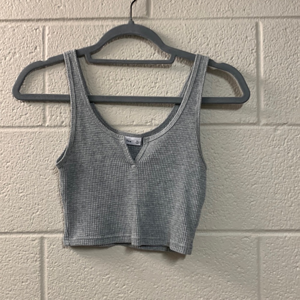 Aritzia cropped tank
